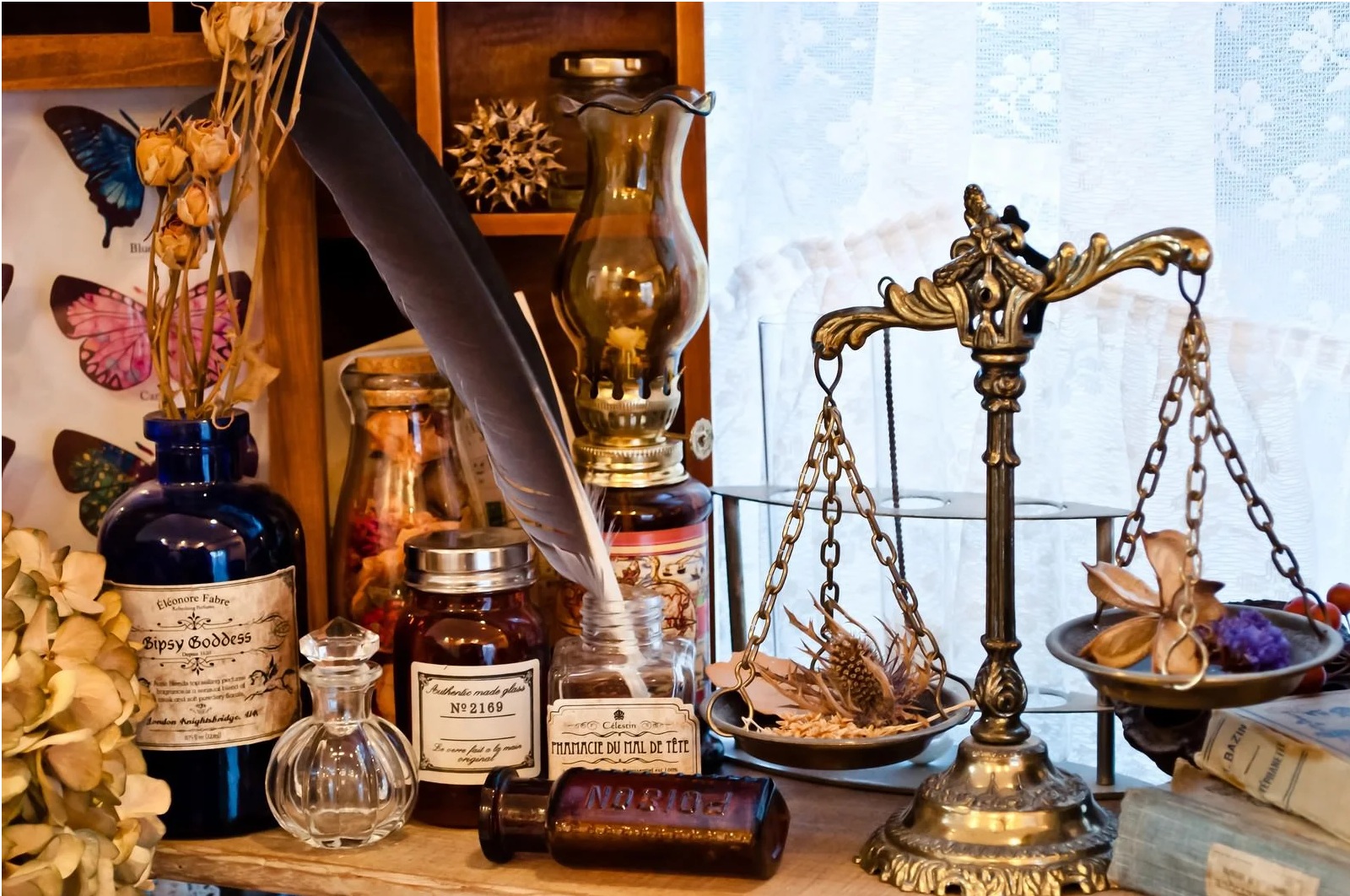 秘薬の魔女は時を超えて